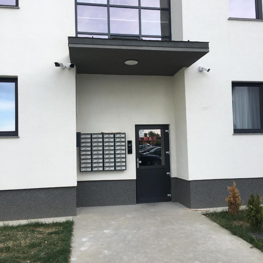 Ferienwohnung Magic Mirror Satu Mare Exterior foto